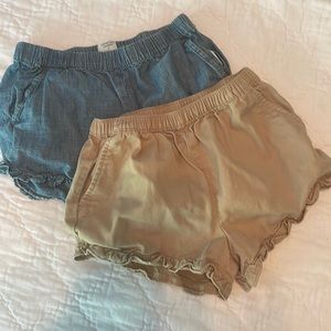 Set of crewcuts chambray and khaki ruffle shorts size 8